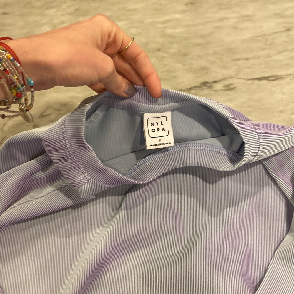 Nylora athleisure light sweatshirt / pullover
